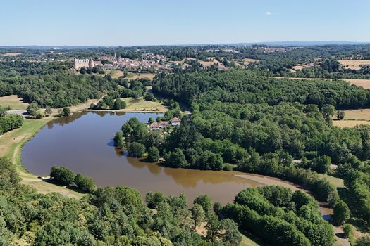 Pêche interdite au plan d'eau de Rochechouart